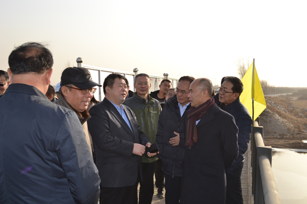 水利部规划打算司副司长谢义彬莅同调研韦德官方网站综合治理与生态建复工程
