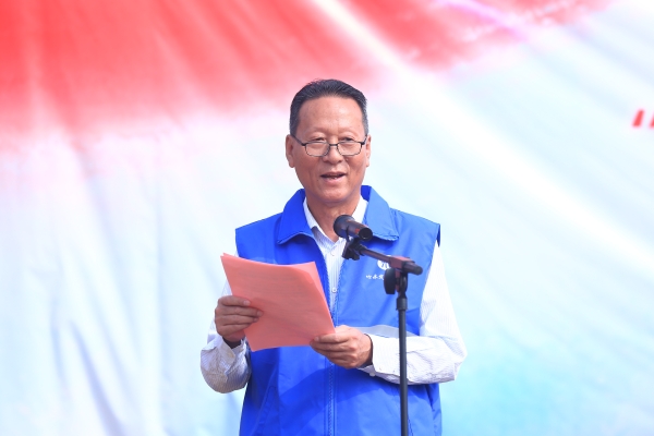 迎国庆、共爱卫、护碧水