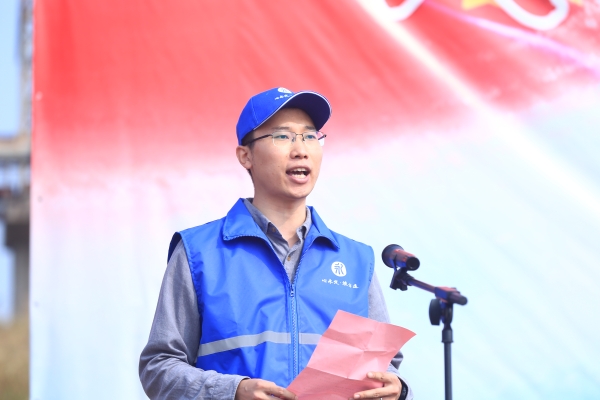 迎国庆、共爱卫、护碧水