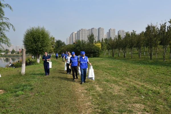 迎国庆、共爱卫、护碧水