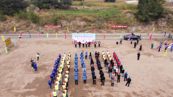 迎国庆、共爱卫、护碧水