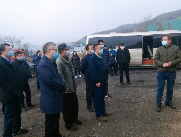 北京市副市长卢映川调研韦德官方网站山峡段综合治理与生态建复工作