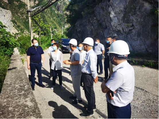 ��ͷ����ί��ǽ��͵��������Ӳ鳭�쵼��Ѵ����