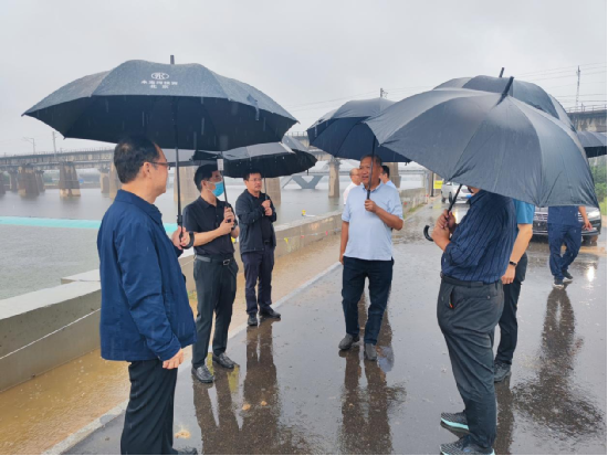 ��˾�ٿ��ڶ��춭�»����λ��鲢��֯�ɶ����������¡����¸�Τ�¹ٷ���վ���ߵ������