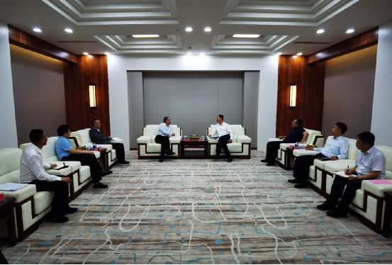 ��˾��Ҫ�����ݻ�ɽ��ʡί��ί����ͷ��ί���¬���������а�ͷ�ڽ���Ŀ