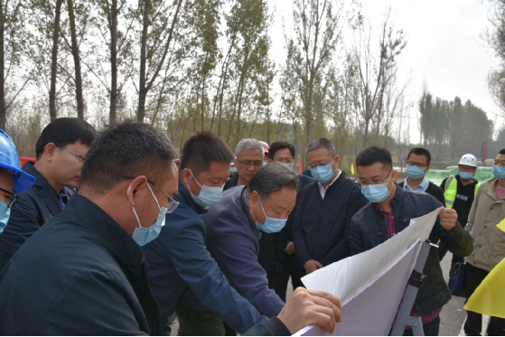 ˮ������ί�����Ա��һ��Ѳ��Ա����������Τ�¹ٷ���վ�ٷڶ��ۺ���������̬��ˮ���