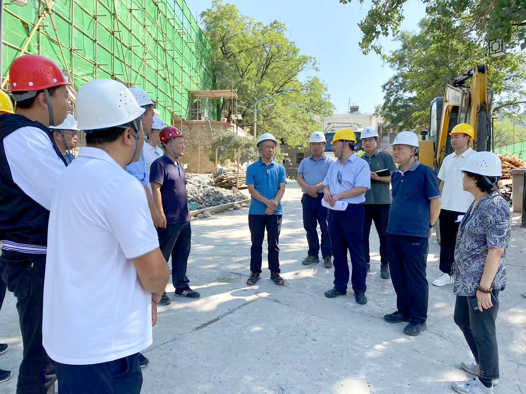 ��˾��Ҫ������չ������Ŀ�ֳ�����