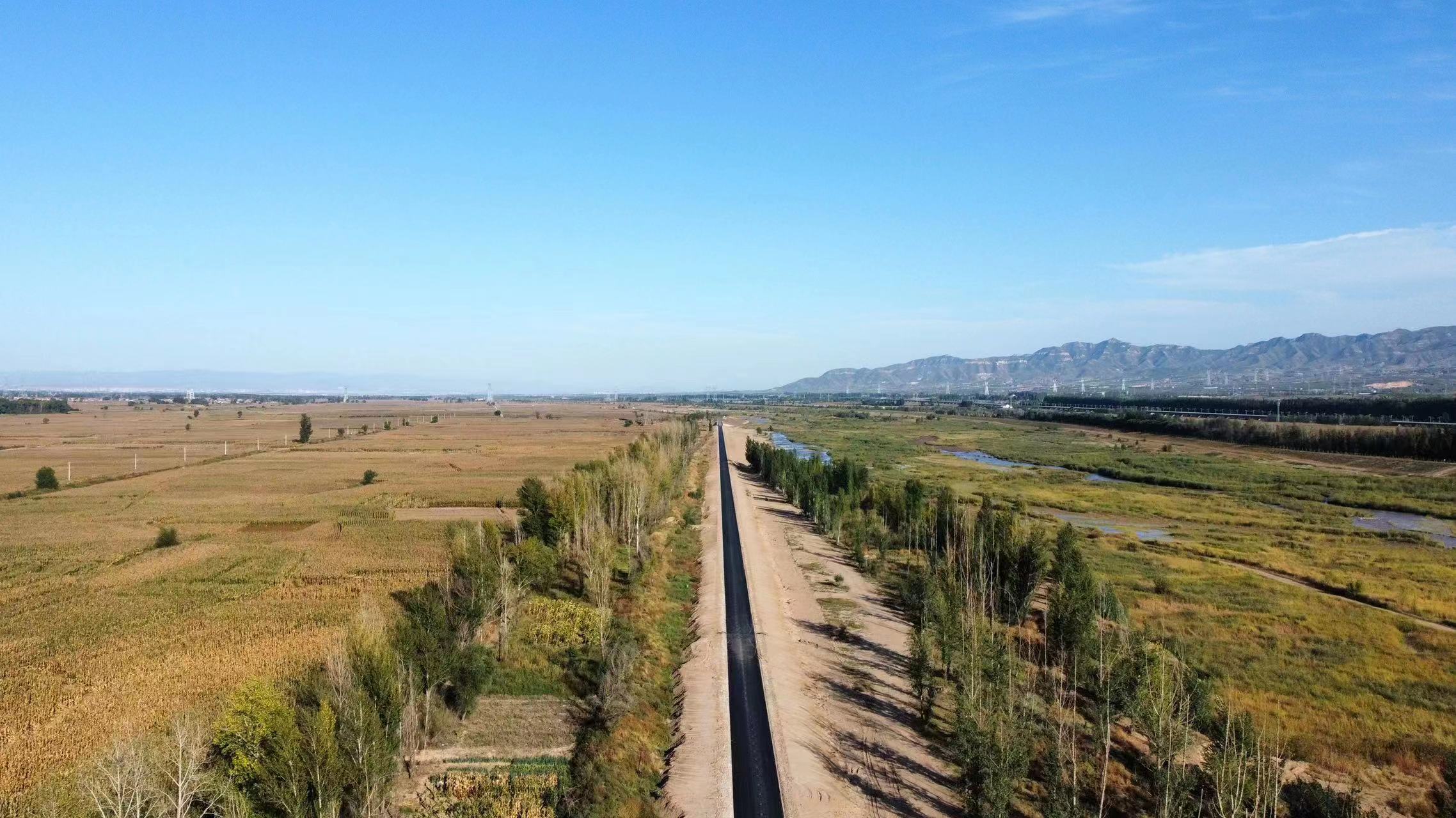 晋中洋河左岸堤顶路全线贯通