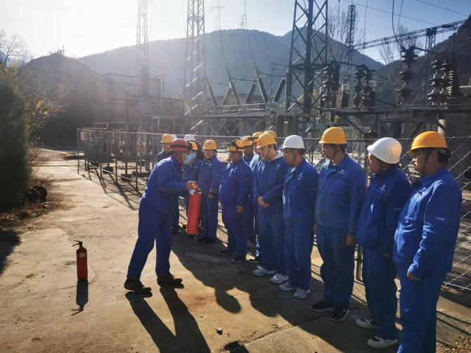 ������Ӫ��˾��չ������ȫ��ѵ