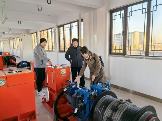 ������Ӫ��˾���豸���ҽ�������