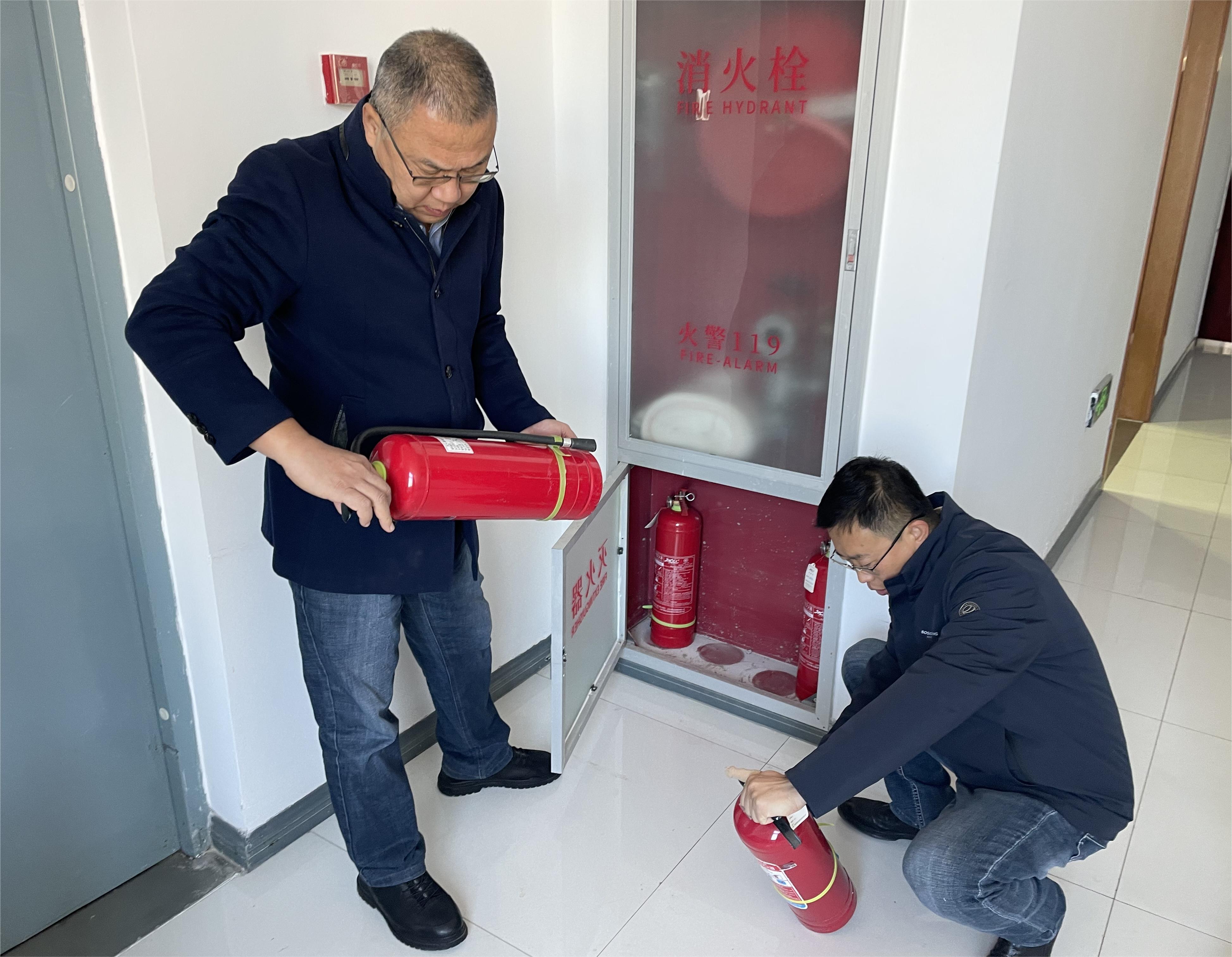 �ٷڷֹ�˾ | ��̷�չ��ȫ���������������Ų������ר���ж�