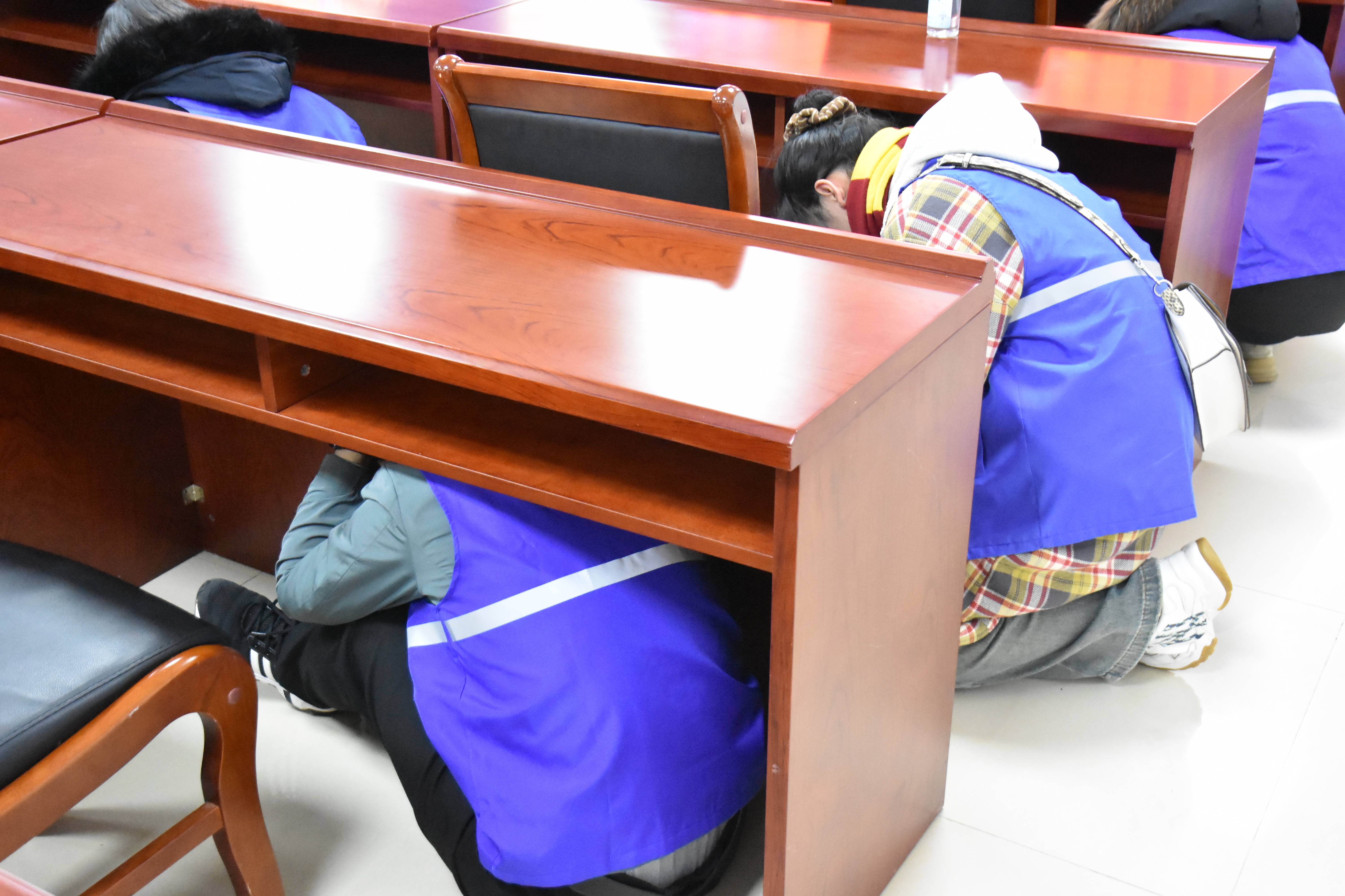 ��˾��֯��չ�����ֺ�Ӧ����ѵ��������������