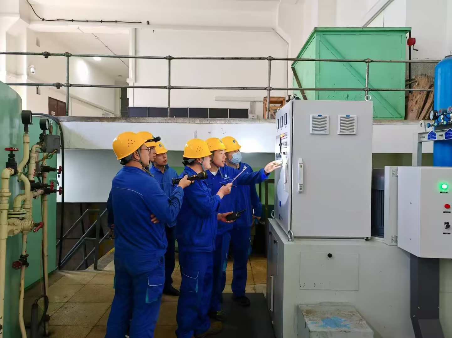 ����ˮ��վ˳��ʵ�ַ������������