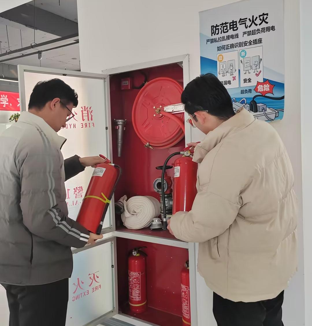 ��ս���ź� | �ٷڷֹ�˾š������ȫ���� ���������ź족