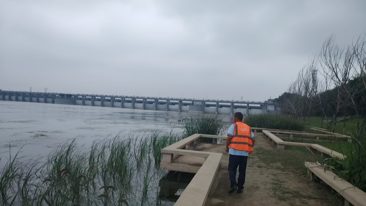 韦德官方网站北京灾后沉建工程经受强降雨“大考” 韦德官方网站北京灾后沉建工程经受强降雨“大考”