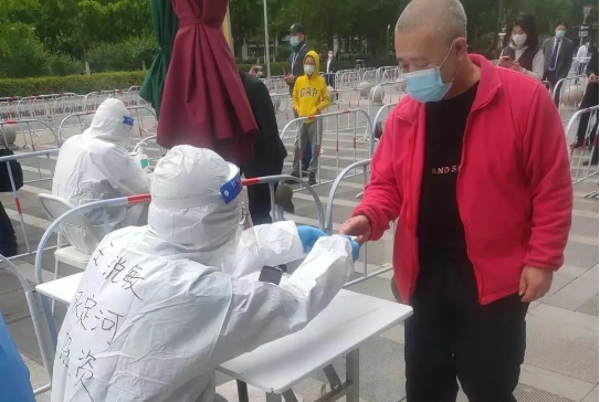 ���߽���ʱ �������ж���������ս  ��������