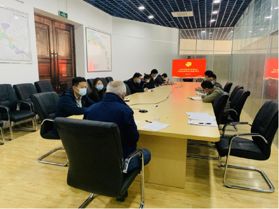 ˷�ݵ����ϵ�֧����֯��չ�����Ķ�ʮ������ �Һͼ���һ·ѧ���