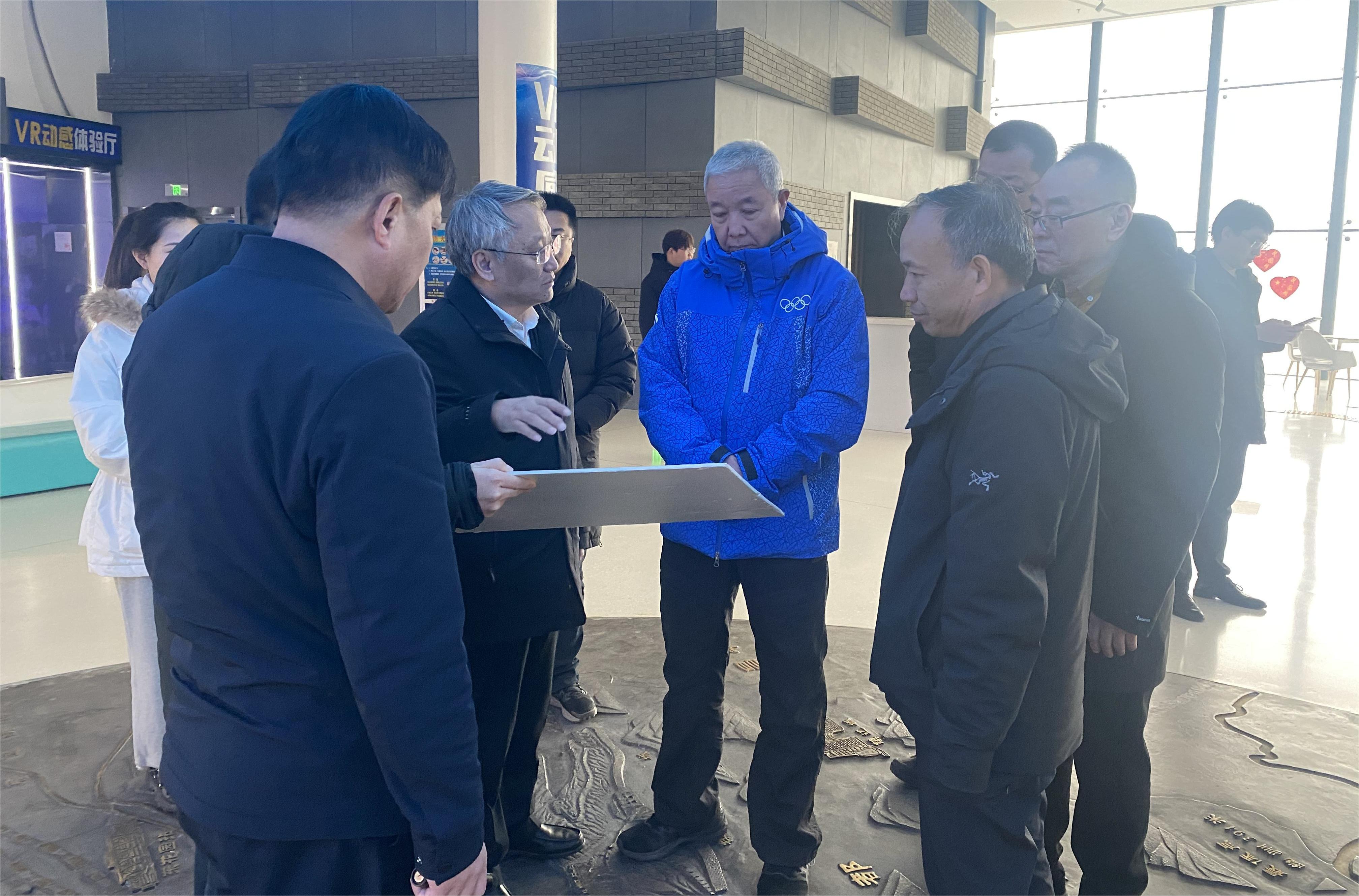 国际奥委会副主席于再清调查官厅水库国度湿地公园